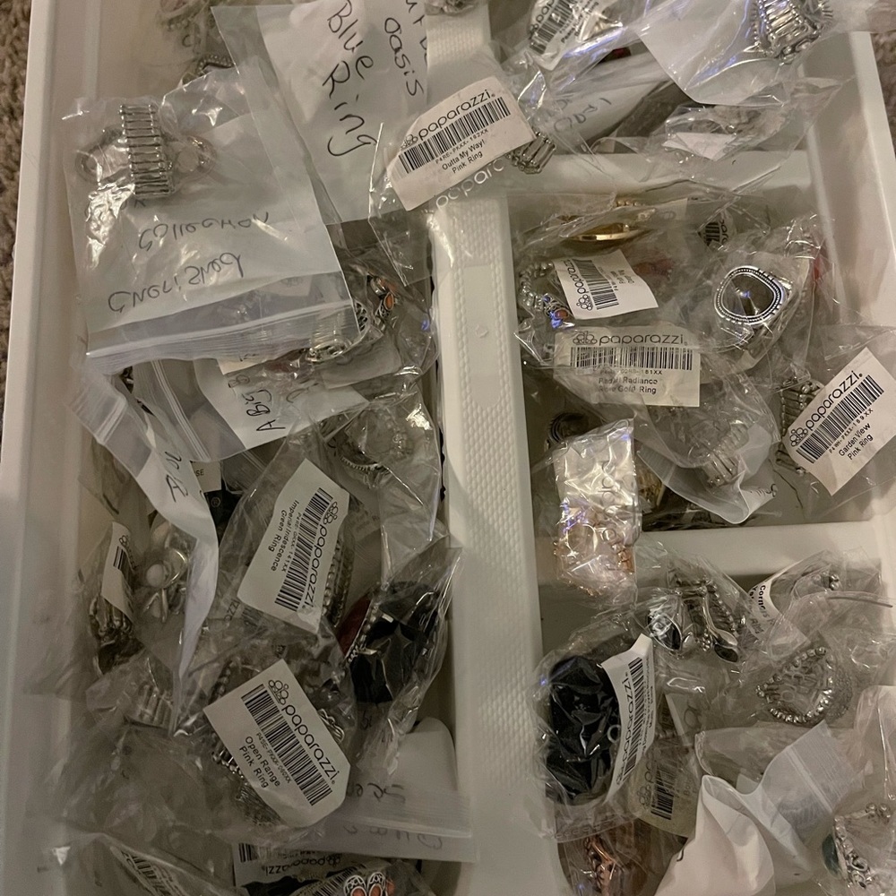 Paparazzi jewelry going out of business sale …